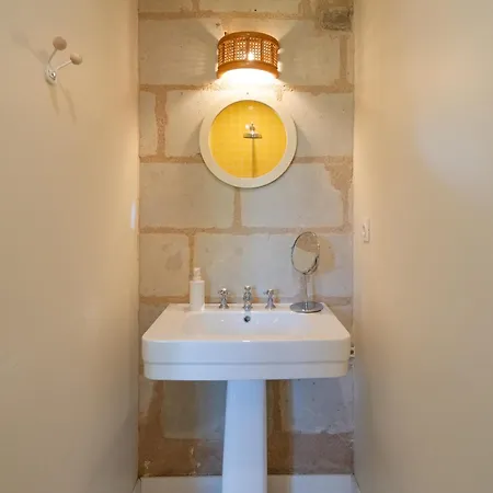 Narcisse Bienvenue - Elegance Et Raffinement Saint-Mathurin (Maine-et-Loire)