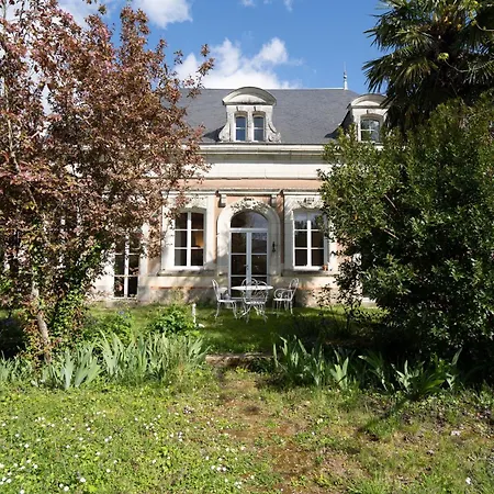 Narcisse Bienvenue - Elegance Et Raffinement *