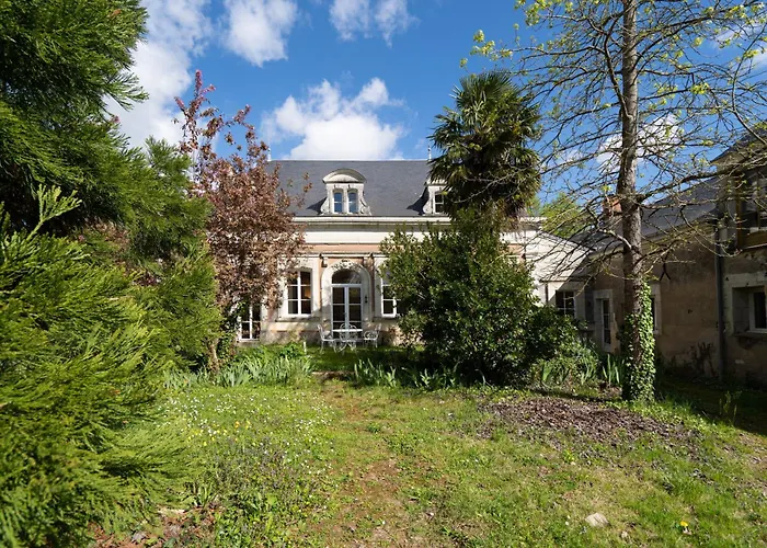 Narcisse Bienvenue - Elegance Et Raffinement *