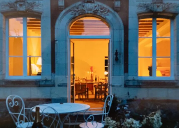 Narcisse Bienvenue - Elegance Et Raffinement * Saint-Mathurin (Maine-et-Loire)