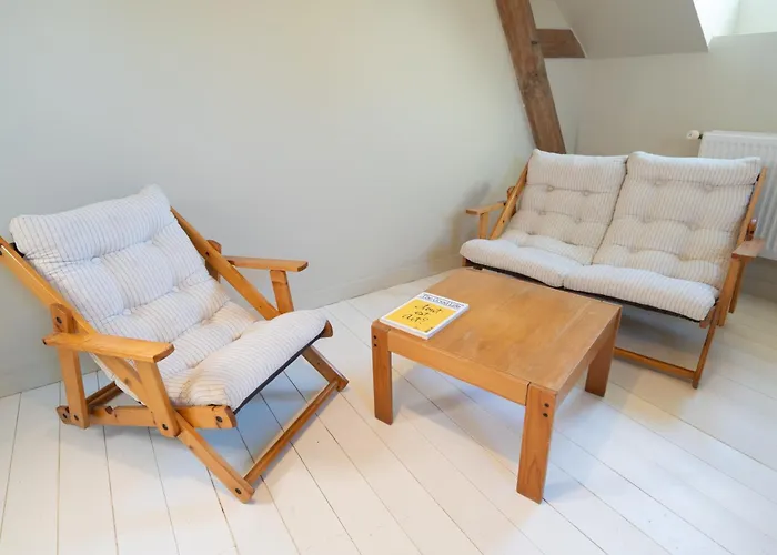 Narcisse Bienvenue - Elegance Et Raffinement * Saint-Mathurin