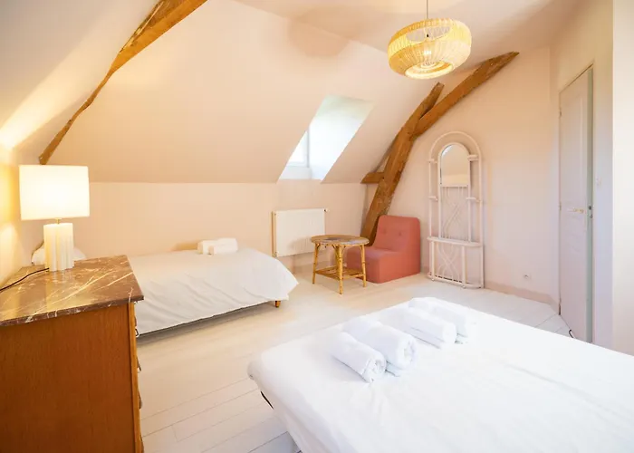 Narcisse Bienvenue - Elegance Et Raffinement *