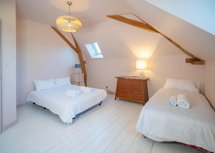 Narcisse Bienvenue - Elegance Et Raffinement * Saint-Mathurin (Maine-et-Loire)